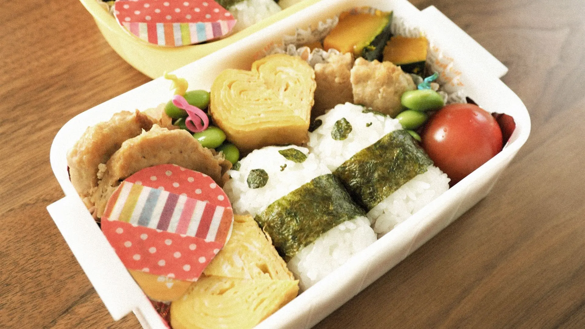 1990_bento.jpg