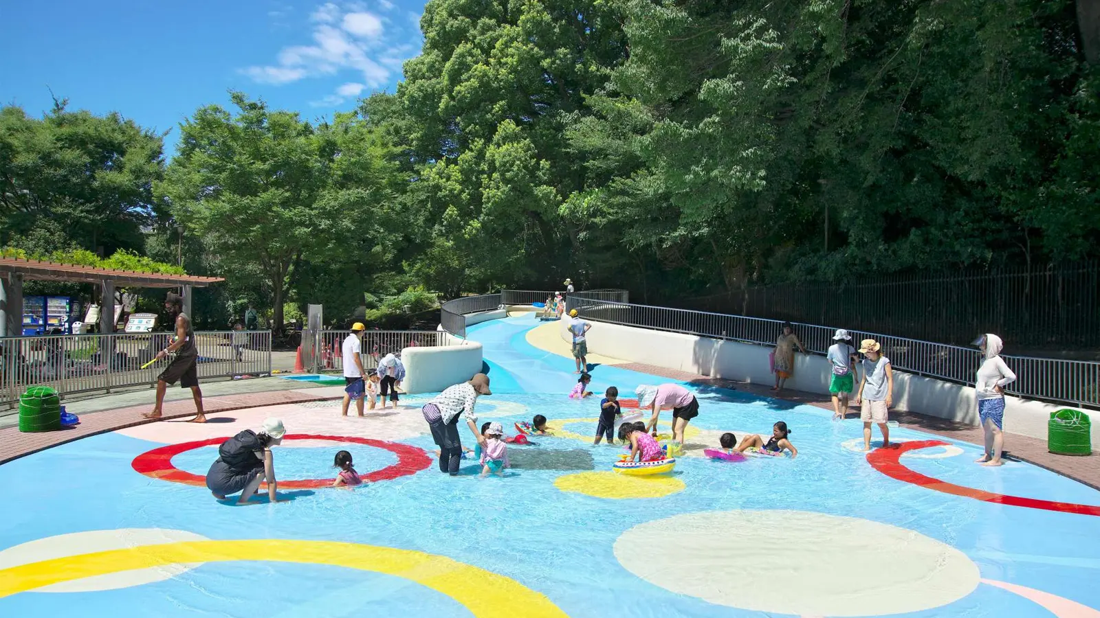 戸山公園_Photo by 公益財団法人 東京都公園協会.jpg